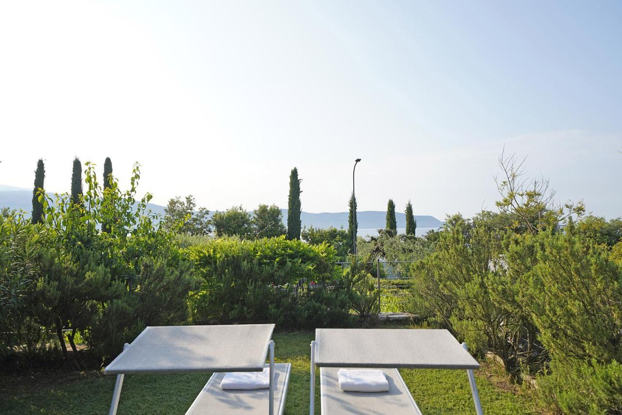 Villa Bouganville Toscolano Maderno Exterior photo