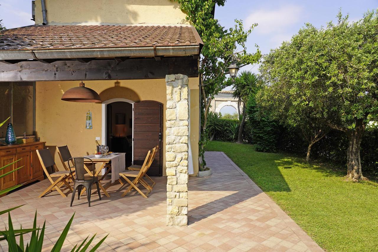 Villa Bouganville Toscolano Maderno Exterior photo